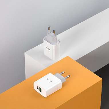 Сетевое зарядное устройство Hoco C80A USB/Type-C с кабелем для Apple (Lightning - Type-C) (белое) &mdash; 11