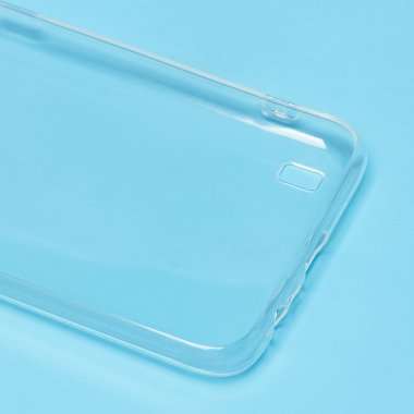Чехол-накладка Ultra Slim для Realme C21Y (прозрачная) — 3